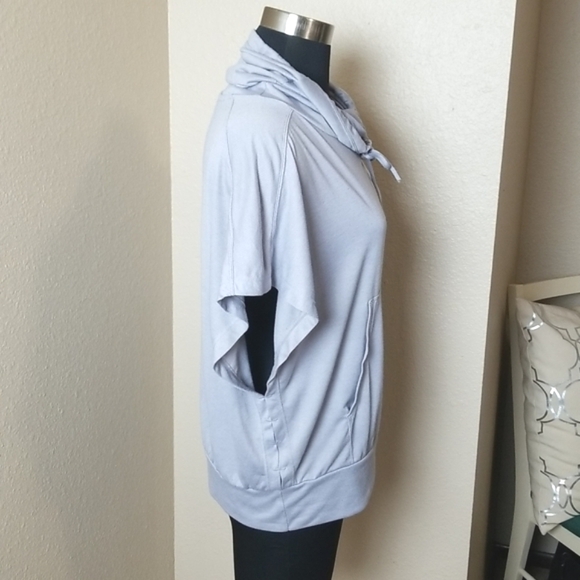 Prana Gray Cowl Neck Open Side Short Sleeve Top - Picture 3 of 7